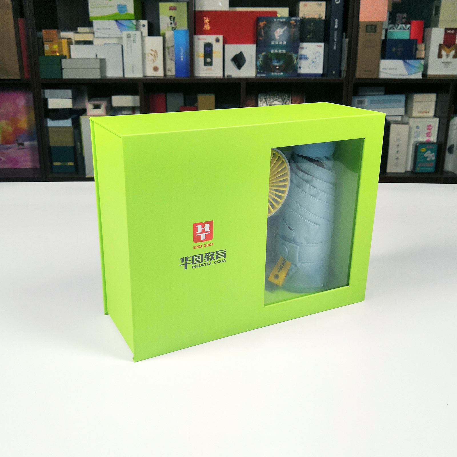 开窗礼品盒